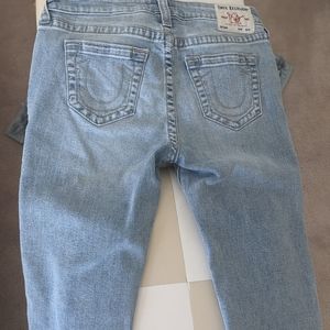 *SOLD* True Religion "Riley" knee length denim shorts (size 28)